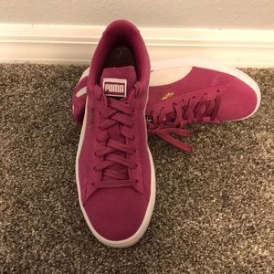 Brand New puma sneakers. Beautiful 💯😍